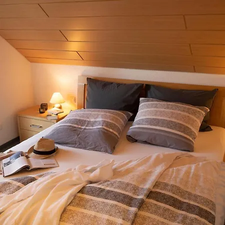 Vestner Apartment *